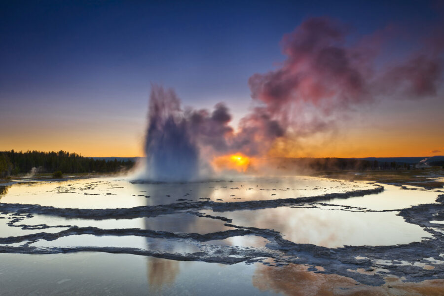 ENERGIA GEOTERMALĂ TEZAURUL DE ENERGIE CURATĂ AL ROMÂNIEI articol geotermal fpe